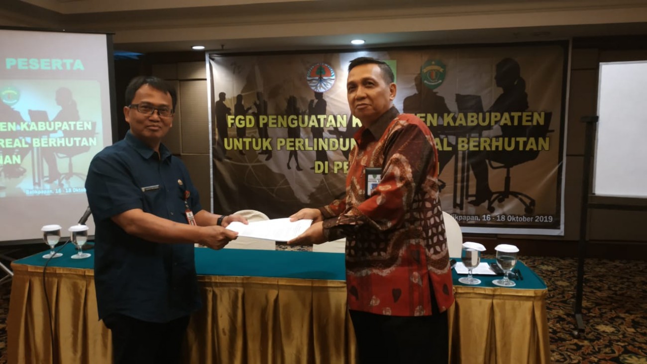 FGD Disbun Hari Ke-2 : Tetapkan Areal Indikati NKT di 7 Kabupaten .